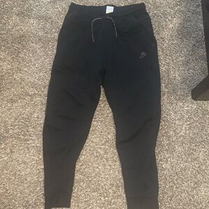 Nike tech sweatpants